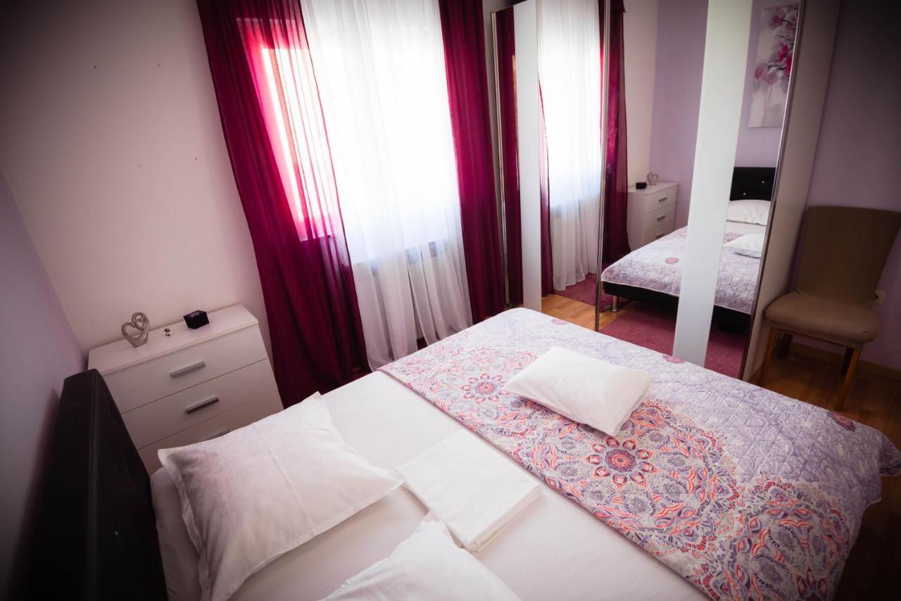 Apartmani Bare I Danica Grebaštica Extérieur photo