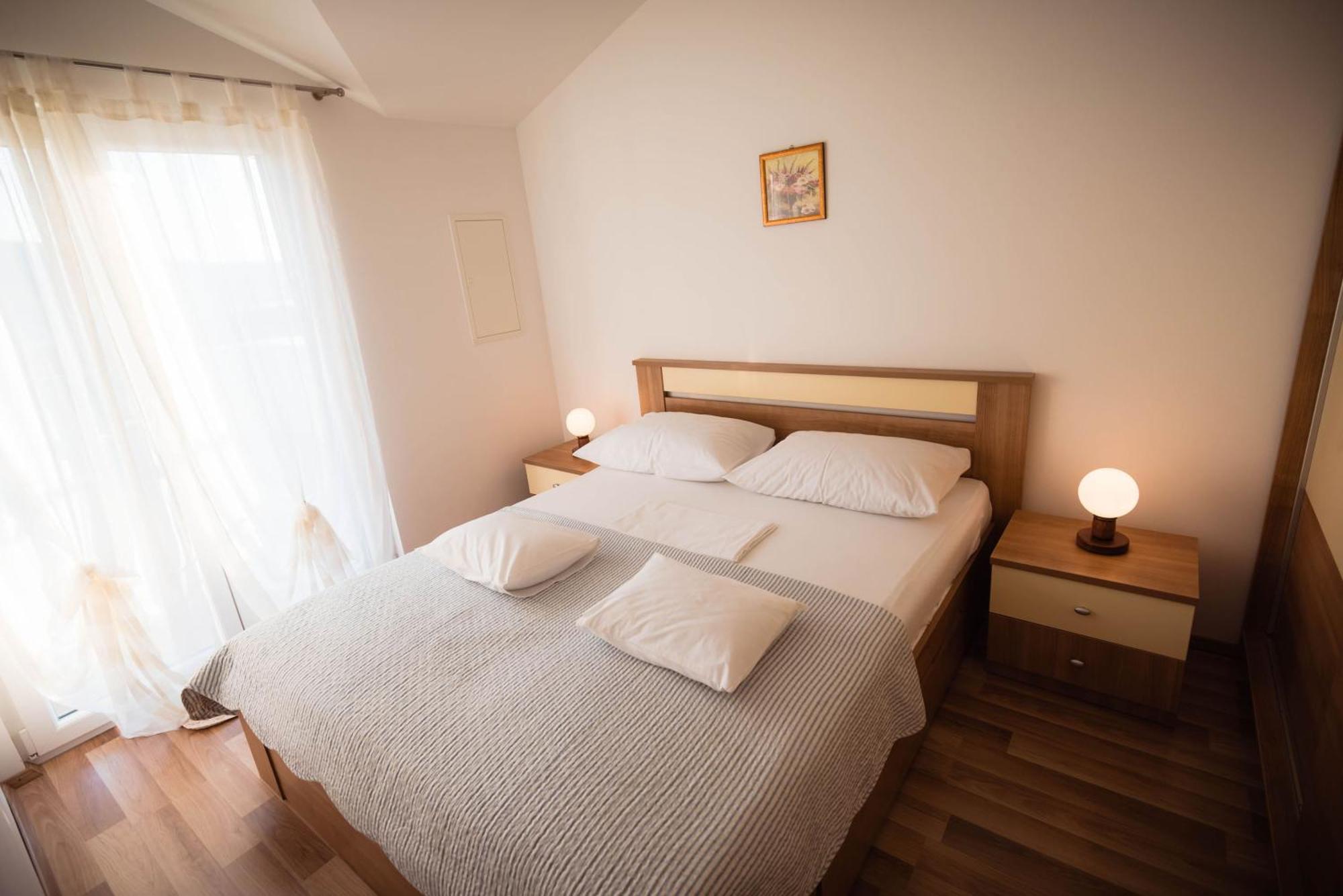 Apartmani Bare I Danica Grebaštica Extérieur photo