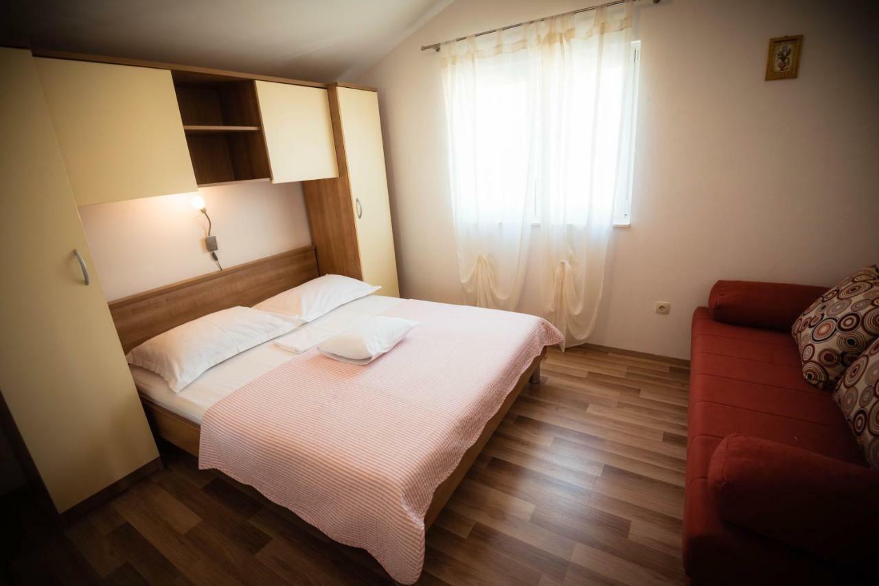 Apartmani Bare I Danica Grebaštica Extérieur photo