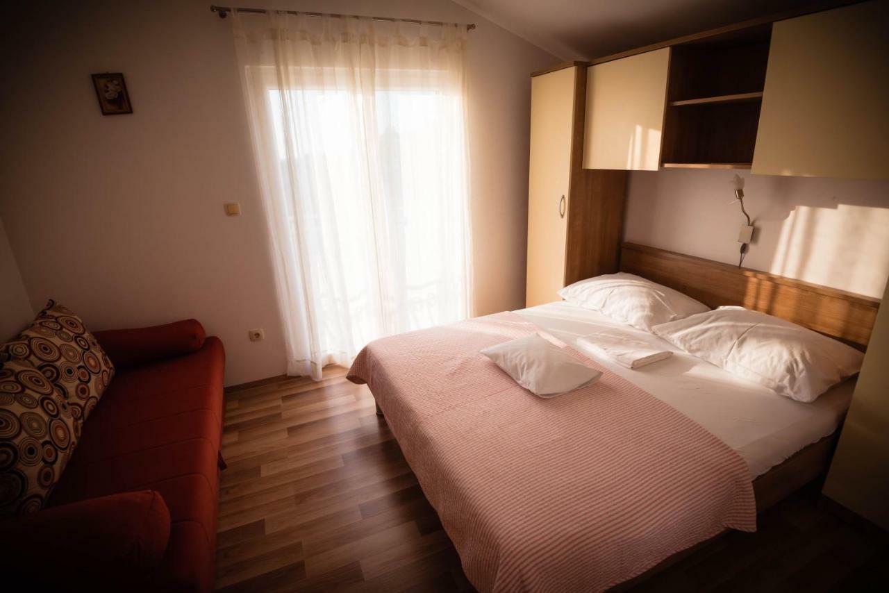 Apartmani Bare I Danica Grebaštica Extérieur photo