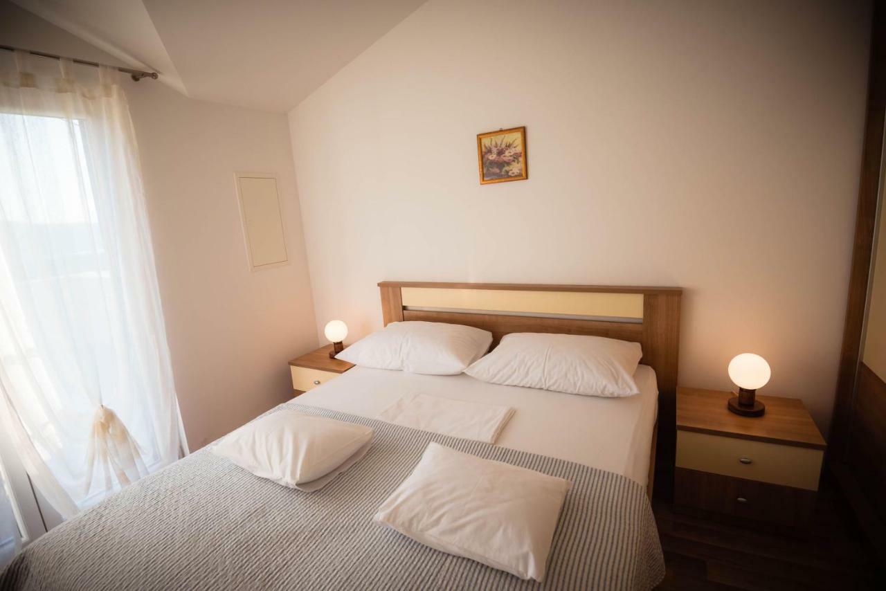 Apartmani Bare I Danica Grebaštica Extérieur photo